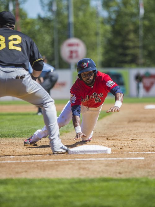 Goldeye Casio Grider reaches for the plate in a game against the Sioux Falls Canaries at Shaw Park on Thursday, June 4, 2015. The Sioux Falls Canaries won 7-4. Mikaela MacKenzie / Winnipeg Free Press