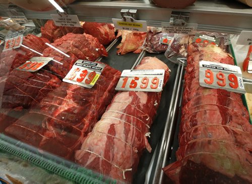 Some of the selection of beef at the FoodFare Store at  2285 Portage Ave. For the Murray McNeill story on the high the price of beef. Wayne Glowacki / Winnipeg Free Press June 8 2015