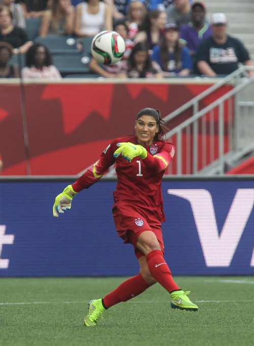 USA's goalkeeper Hope Solo (1) during the FIFA Women's World Cup soccer action in Winnipeg on Monday, June 8, 2015. 150608 - Monday, June 08, 2015 -  MIKE DEAL / WINNIPEG FREE PRESS
