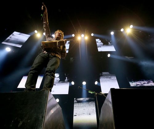 Ed Sheeran performs at MTS Centre, Friday, June 12, 2015. (TREVOR HAGAN/WINNIPEG FREE PRESS)