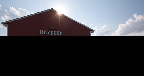 The Hayshed and the barn and loft at The Wedding Barn near Steinbach, Manitoba. See story by Bill Redekop June 11, 2015 - MELISSA TAIT / WINNIPEG FREE PRESS