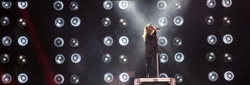 Shania Twain performs at the MTS Centre in Winnipeg on Monday, June 15, 2015.  Mikaela MacKenzie / Winnipeg Free Press