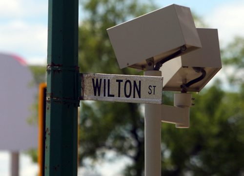 Red light cameras at Wilton and Grant.  BORIS MINKEVICH/WINNIPEG FREE PRESS June 18, 2015