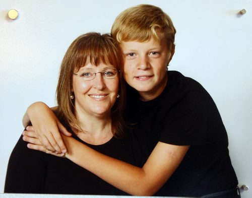 Nicholas Read copy photos. FAMILY PHOTOS. Photo of him and his mum Corrine. He is missing. Photo taken at their West St. Paul home.  BORIS MINKEVICH/WINNIPEG FREE PRESS June 19, 2015