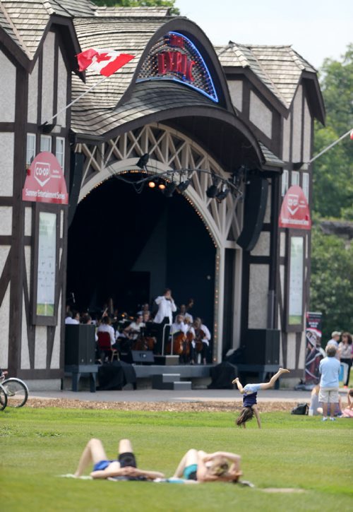 The WSO performs in Assiniboine Park, Sunday, June 28, 2015. (TREVOR HAGAN/WINNIPEG FREE PRESS)