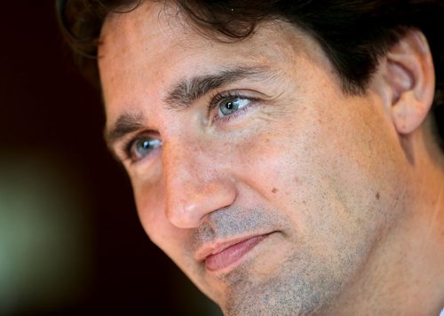 Liberal leader, Justin Trudeau, speaking with Shannon Sampert, Saturday, July 4, 2015. (TREVOR HAGAN/WINNIPEG FREE PRESS)