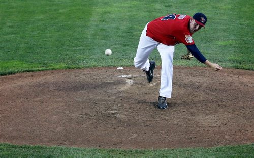 Tony Smith pitches for the Winnipeg Goldeyes as they play against the Ottawa Champions, Saturday, July 4, 2015. (TREVOR HAGAN/WINNIPEG FREE PRESS)