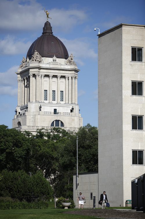 July 5, 2015 - 150706  -  Winnipeg's sign authority will not allow Great West Life to hang a Credit Union sign on this empty wall on the side of GWL's downtown head office. Photographed Monday, July 6, 2015. John Woods / Winnipeg Free Press