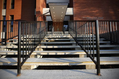 July 7, 2015 - 150707  -  Winnipeg School Board administration building Tuesday, July 7, 2015.  John Woods / Winnipeg Free Press