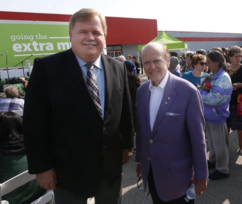On the parking lot of the Northgate Shopping Centre on McPhillips Street Thursday, at left, Darrell Jones, pres. Save-On-Foods and Jim Pattison, chairman and CEO of The Jim Pattison Group at the supermarket chain's unveiling of  its expansion plans for the Manitoba market including taking over the former Zellers store at this location. Murray McNeill story. Wayne Glowacki / Winnipeg Free Press July 9 2015 ¤