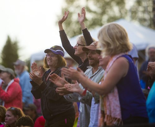 Arlo Guthrie gets a standing ovation at the Winnipeg Folk Festival at Birds Hill Provincial Park on Saturday, July 11, 2015.   Mikaela MacKenzie / Winnipeg Free Press