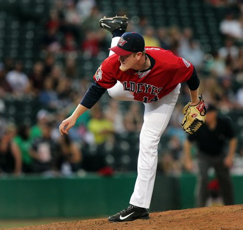Goldeye hurler Anthony Smith shows his form against the Gary South RailCats Wednesday. See story. July 15, 2015 - (Phil Hossack / Winnipeg Free Press)
