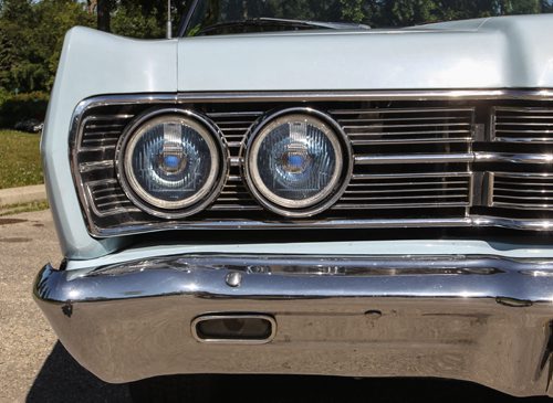 Bruce Anderson owns a 1967 Mercury Park Lane convertible. 150721 - Tuesday, July 21, 2015 -  MIKE DEAL / WINNIPEG FREE PRESS