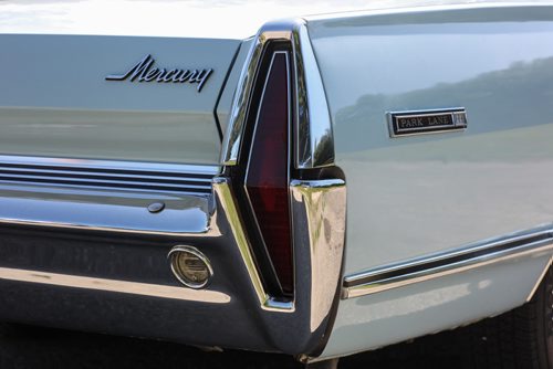 Bruce Anderson owns a 1967 Mercury Park Lane convertible. 150721 - Tuesday, July 21, 2015 -  MIKE DEAL / WINNIPEG FREE PRESS