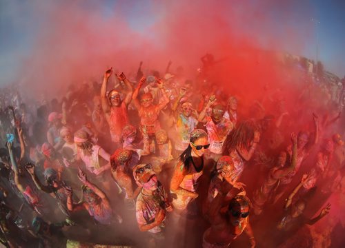 Colour Me Rad 5km run at the Red River Ex grounds, Saturday, July 25, 2015. (TREVOR HAGAN/WINNIPEG FREE PRESS)