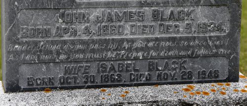 The late John Black has a message on his grave stone for passersby in the Riverside Cemetery in Neepawa, Mb. Bill Redekop story. Wayne Glowacki / Winnipeg Free Press July 28 2015