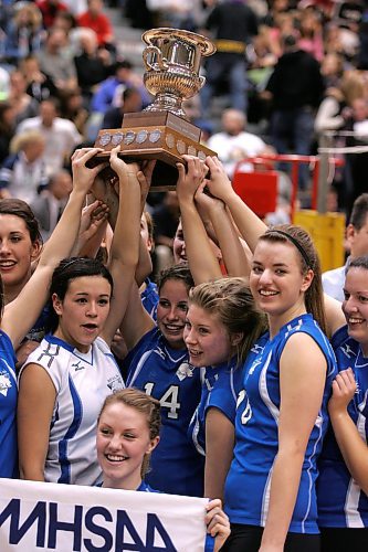 BORIS MINKEVICH / WINNIPEG FREE PRESS  071203 The Lord Selkirk Royals win the highschool volleyball championship at the Investors Group Centre.