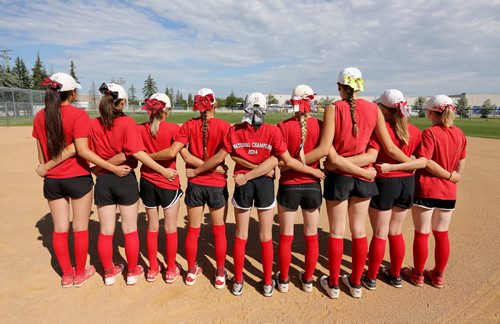 Team Manitoba. Team Toba. Fashion. Connie Tamoto story about bows, Saturday, August 1, 2015. (TREVOR HAGAN/WINNIPEG FREE PRESS)