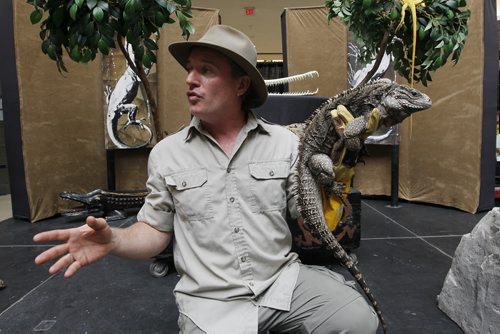 August 9, 2015 - 150803  -  Safari Jeff McKay shows his reptiles at Kildonan Place Sunday, August 9, 2015. McKay received a ticket from the city of Winnipeg for possessing exotic animals within the city. John Woods / Winnipeg Free Press