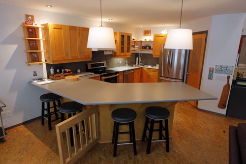 HOMES - 579 Carlaw Avenue in Fort Rouge (off Osborne Street) Realtor Tom Blumberg. Kitchen. BORIS MINKEVICH / WINNIPEG FREE PRESS PHOTO August 11, 2015