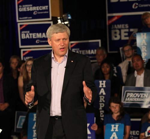 Prime Minister STEPHEN HARPER at a party rally held in Winnipeg Thursday afternoon. About 200 party faithful packed a small room at a local hotel. There were no public attndees. See story. August 13,2015 - (Phil Hossack / Winnipeg Free Press)