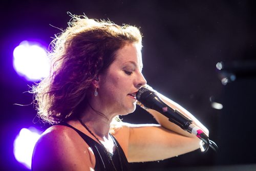 Sarah McLachlan sings at the Interstellar Rodeo at the Forks in Winnipeg on Friday, Aug. 14, 2015.   Mikaela MacKenzie / Winnipeg Free Press