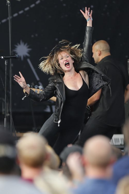 August 16, 2015 - 150816  -  July Talk perform at Interstellar Rodeo at the Forks Sunday, August 16, 2015. John Woods / Winnipeg Free Press