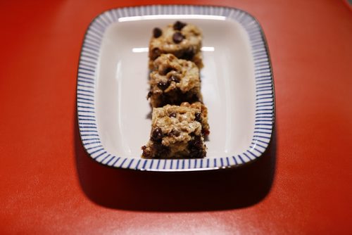 August 17, 2015 - 150817  -  Food Front - Oatmeal Bars with dark chocolate and cherries  - photographed Monday, August 17, 2015.  John Woods / Winnipeg Free Press