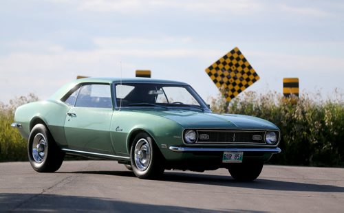 Ernie Tattrosson and his 1968 Chevrolet Camaro, Wednesday, August 19, 2015. (TREVOR HAGAN/WINNIPEG FREE PRESS) for larry d'argis