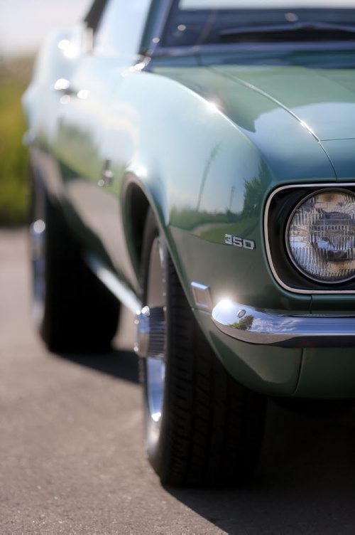 Ernie Tattrosson and his 1968 Chevrolet Camaro, Wednesday, August 19, 2015. (TREVOR HAGAN/WINNIPEG FREE PRESS) for larry d'argis