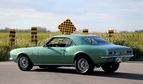 Ernie Tattrosson and his 1968 Chevrolet Camaro, Wednesday, August 19, 2015. (TREVOR HAGAN/WINNIPEG FREE PRESS) for larry d'argis