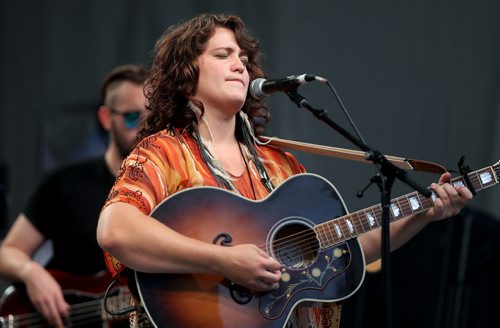 Sol James performing at the Winnipeg BBQ and Blues festival, Friday, August 21, 2015. (TREVOR HAGAN/WINNIPEG FREE PRESS)