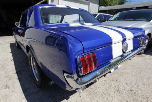 AUTO - Brad MacDonald's 1966 Mustang. Has 5L motor and trans from a newer mustang. BORIS MINKEVICH / WINNIPEG FREE PRESS PHOTO August 24, 2015