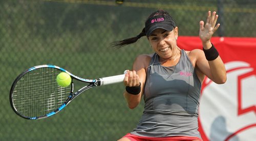 Canadian Sharon Fichman during the Finals of the 2015 Winnipeg National Bank Challenger against American Kristie Ahn Sunday at the Winnipeg Lawn Tennis Club.  150830 August 30, 2015 MIKE DEAL / WINNIPEG FREE PRESS