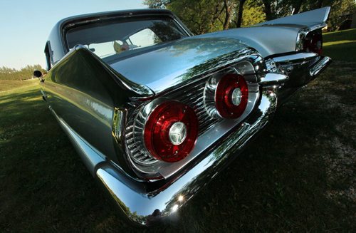 1959 Thunderbird owned by Germain Bremaud, See Larry D'argis story re: Fabulous fifties Flashback Weekend. Sept 1, 2015 / (Phil Hossack / Winnipeg Free Press)