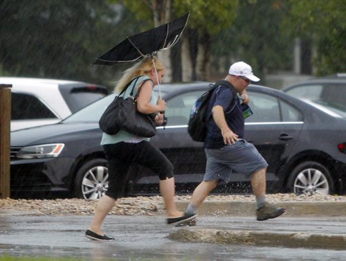 Weather turns dark and stormy in St. Vital this afternoon. Photo taken on St Marys Road and Furmor. BORIS MINKEVICH / WINNIPEG FREE PRESS PHOTO Sept. 4, 2015