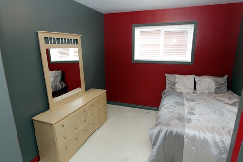 HOMES - 1336 Edderton Ave.  Realtor Susan Belanger.  Bedroom. BORIS MINKEVICH / WINNIPEG FREE PRESS PHOTO Sept. 15, 2015