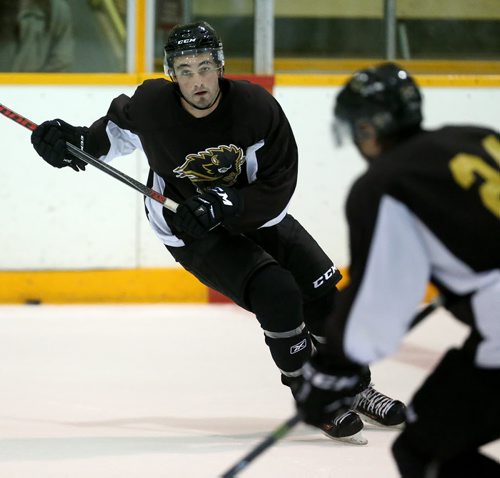 Liam Bilton, during University of Manitoba Bisons' hockey practice at Wayne Fleming Arena, Tuesday, September 15, 2015. (TREVOR HAGAN/WINNIPEG FREE PRESS)