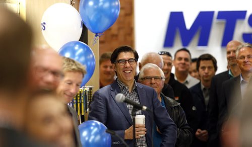 Finance. In centre, Jay Forbes, CEO of MTS Allstream and Manitoba Telecom at the official opening of the new MTS Store in the Polo Park Shopping Centre Friday morning. MTS is sending a news release.Wayne Glowacki / Winnipeg Free Press September 18 2015