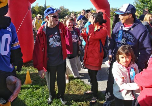 Rolland Fox (left) at the starting line for the 35 annual Terry Fox Run/Walk/Bike at Assiniboine Park Sunday morning.  150920 September 20, 2015 MIKE DEAL / WINNIPEG FREE PRESS