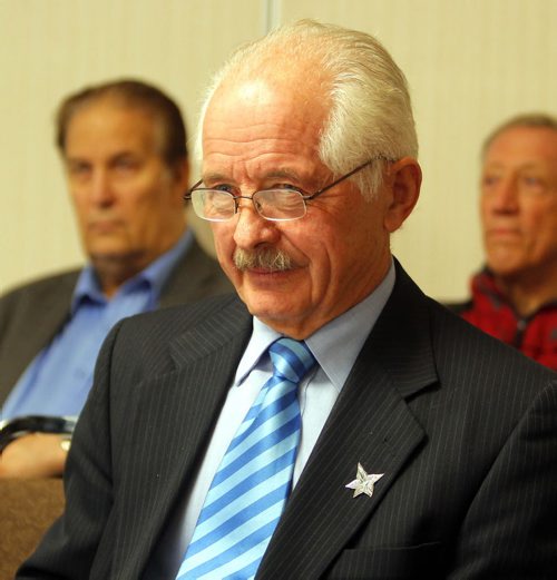 The Parker retention pond inquiry. Held at the Charterhouse Hotel. FILE SHOT OF  - Roy Houston, manager of civil/municipal services for KGS Group.BORIS MINKEVICH / WINNIPEG FREE PRESS PHOTO Sept. 24, 2015