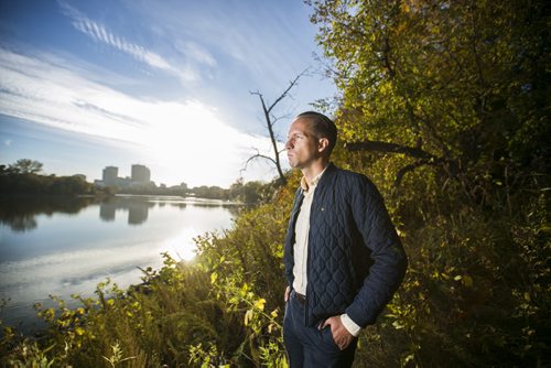 Rob Galston, city planning masters student at the University of Manitoba, talks about the many facets of Point Douglas for the Rivers Project in Winnipeg on Tuesday, Sept. 29, 2015.