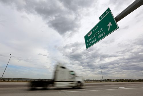 Area around the West Perimeter and CentrePort Canada Way, Wednesday, September 30, 2015. (TREVOR HAGAN/WINNIPEG FREE PRESS)