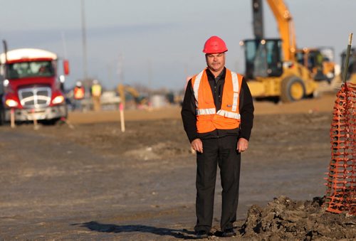 Lance Vigfusson, Deputy Minister of Manitoba Infrastructure and Transportation. At the construction site at Hyw 59 North and 101- See Dan Lett Story-Oct 06, 2015   (JOE BRYKSA / WINNIPEG FREE PRESS)