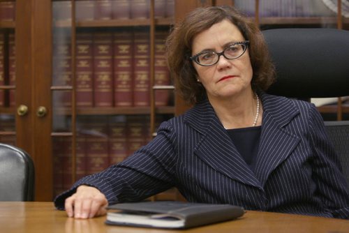 Donna Miller Manitobas top civil servant See Larry Kusch story-Oct 10, 2015 (JOE BRYKSA / WINNIPEG FREE PRESS)