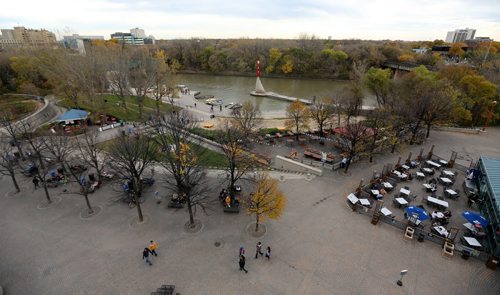 Marina, docks, Assiniboine River. At The Forks. For RIVER PROJECT Sunday, October 11, 2015. (TREVOR HAGAN/WINNIPEG FREE PRESS)