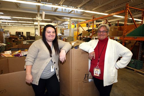 Portrait of Rebecca Trudeau and her mom Kerry Weyman at Winnipeg Harvest. BORIS MINKEVICH / WINNIPEG FREE PRESS  OCT 13, 2015