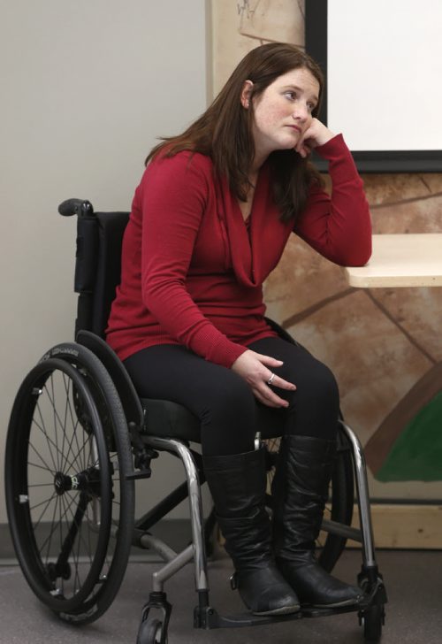 Chelsey Sommerfield speaks about problems with Winnipeg Handi Transit at a media event held at the Independent Living Resource Centre Thursday. Kevin Rollason Wayne Glowacki / Winnipeg Free Press October 15 2015