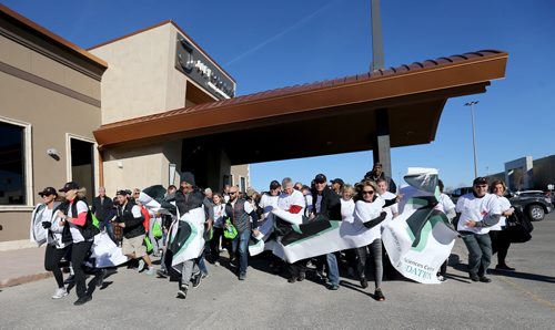 The Celebrity Human Race departs from Joey's at Polo Park. The event is an HSC Foundation fundraiser, Saturday, October 17, 2015. (TREVOR HAGAN/WINNIPEG FREE PRESS)