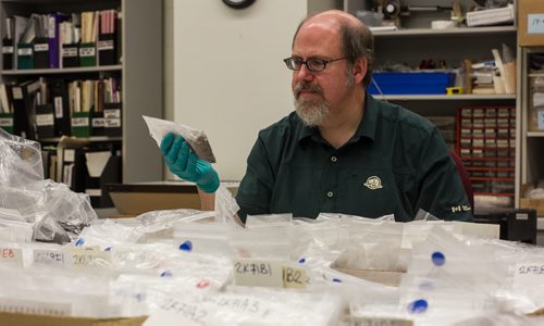 Scott Stephen, an historian at Parks Canada, in the lab at the Parks Canada office in Winnipeg. 150924 - Thursday, September 24, 2015 -  MIKE DEAL / WINNIPEG FREE PRESS